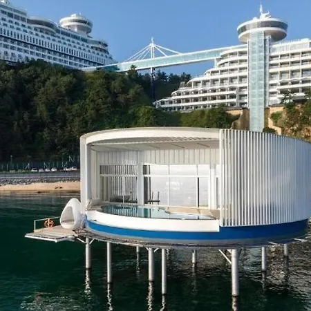Sun Cruise Resort And Yacht-2